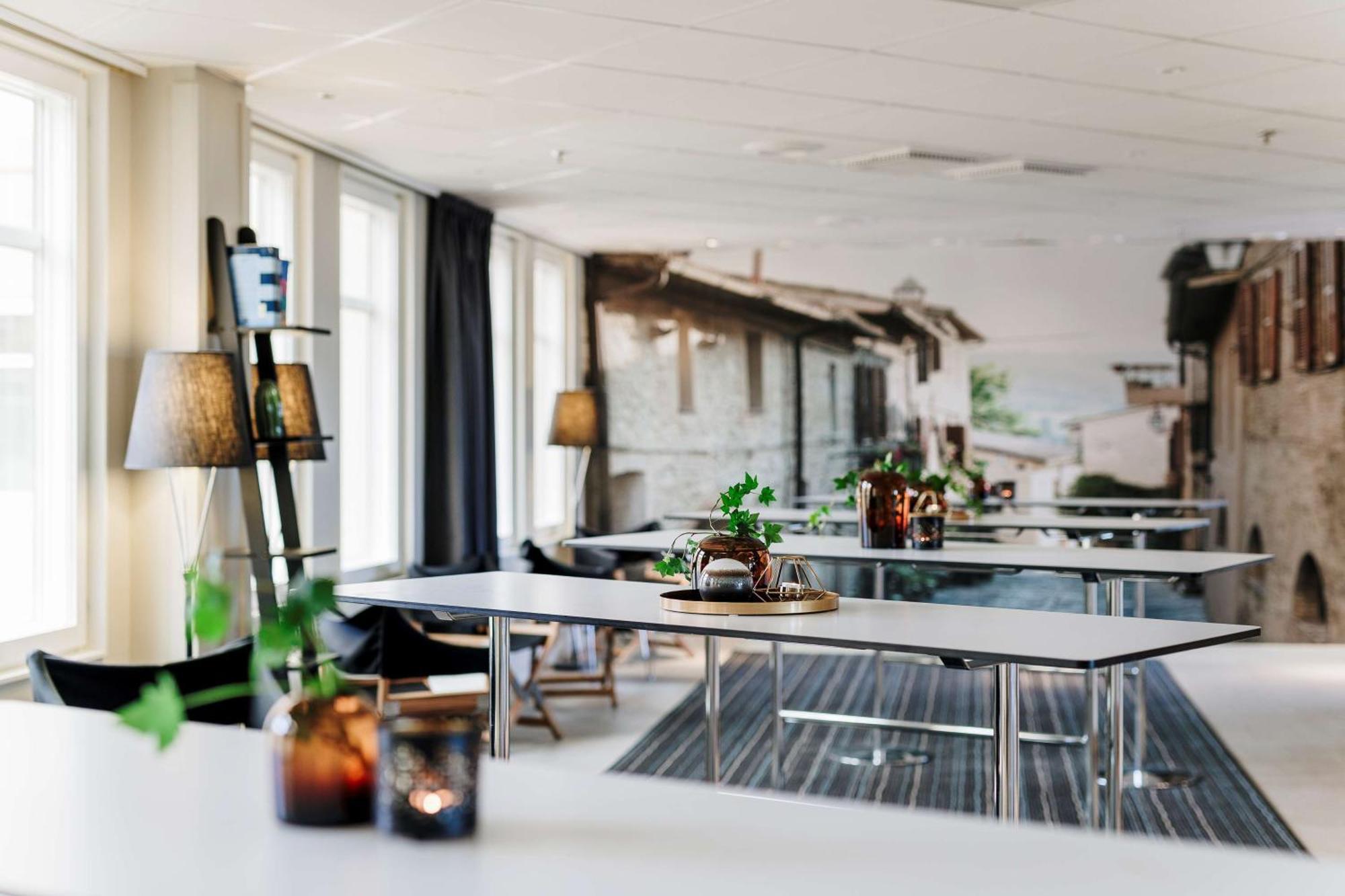 Scandic Star Sollentuna Exterior photo
